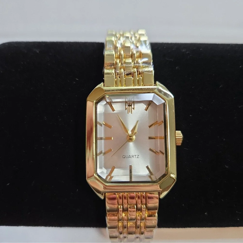 BestKang Goldtone Women's 26mm FashionWatch. Square,Quartz, Fold Over Clasp.
